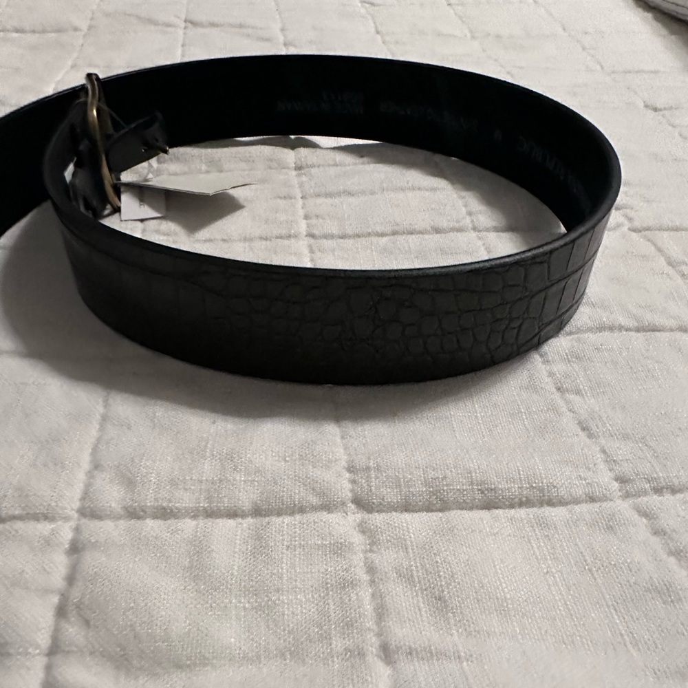 Brand new belt.